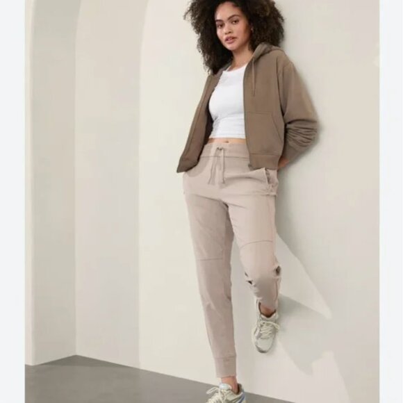 ATHLETA Women's Headlands Hybrid Trek Mid Rise Jogger Pants, Beige, Size 14 - Picture 2 of 10